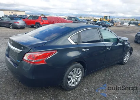 2013 Nissan Altima 2.5 S z USA, uszkodzony, nr VIN 1N4AL3AP9DN583613